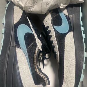 Nike Black and Light Blue Sneakers